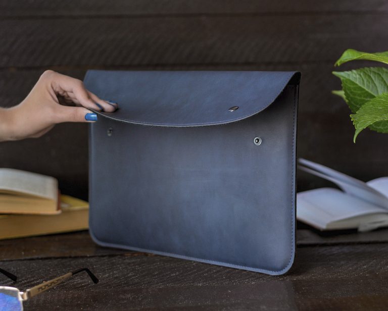 Чохли для MacBook Air 13 – стильний захист вашого пристрою
